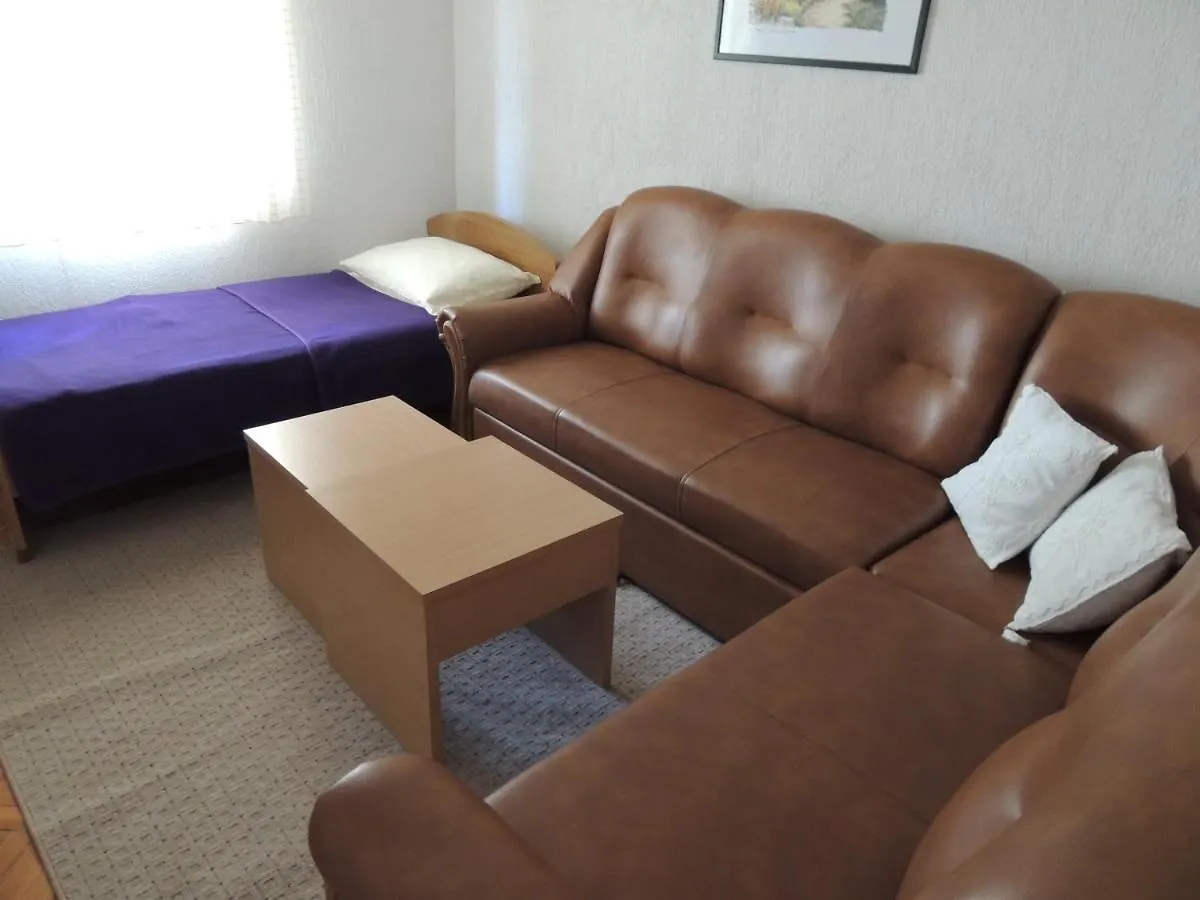 Apartman Husic Pag Town